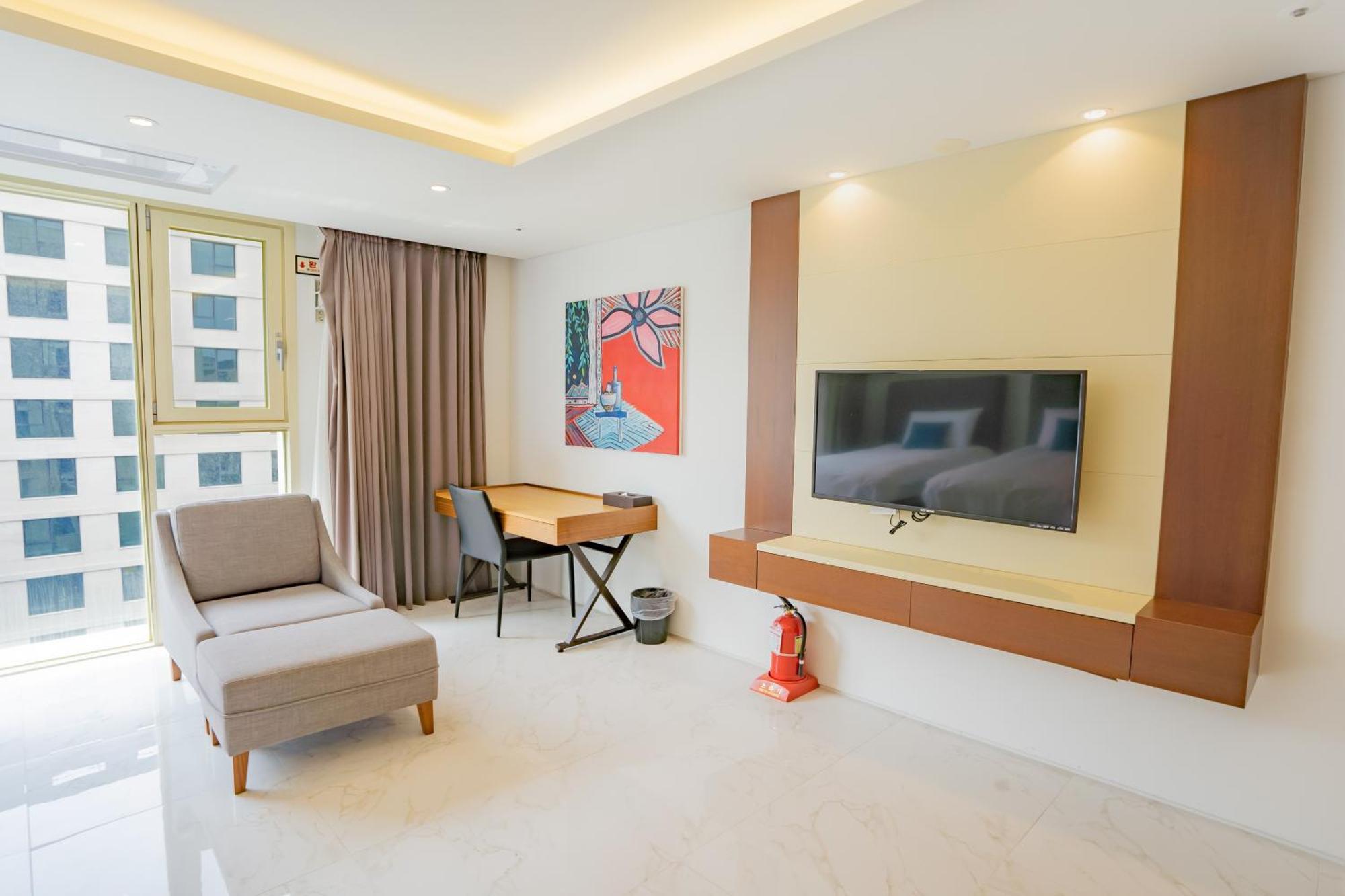 Sweet May Seogwipo Hotel Zewnętrze zdjęcie