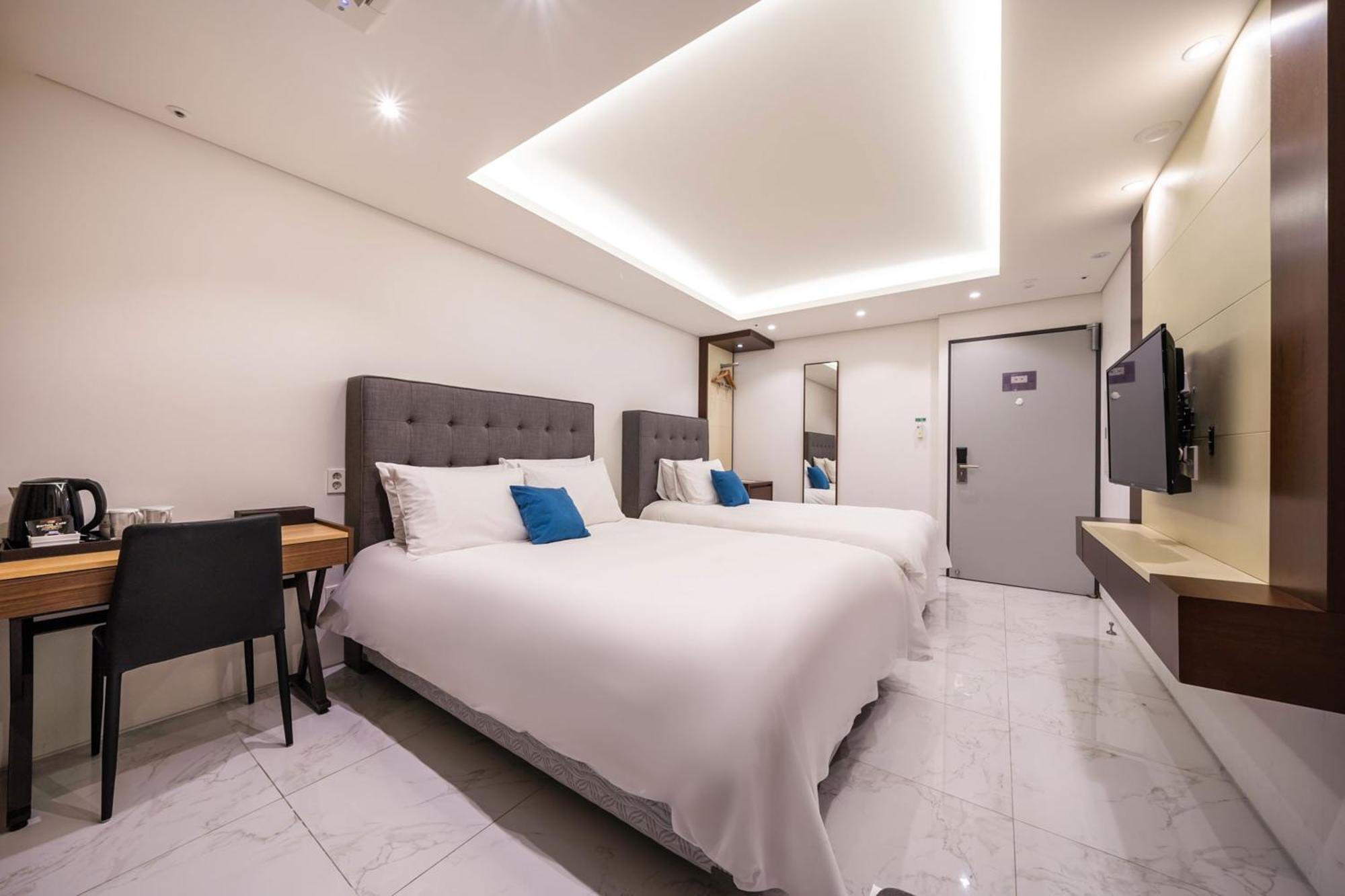 Sweet May Seogwipo Hotel Zewnętrze zdjęcie